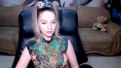 private open online show from January 2025 04:42:01 PM