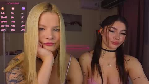 Snapshot of lovely_babyy chatting on March 2026 12:33:02 PM Jenny online show from March 2026 12:33:02 PM