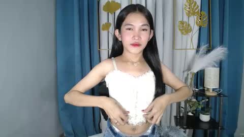 BELLA online show from May 2026 02:02:02 PM