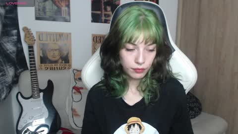 Snapshot of lovely_cass chatting on December 2024 09:47:02 PM Cassie online show from December 2024 09:47:02 PM