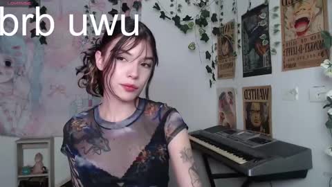 Snapshot of lovely_cass chatting on February 2025 05:24:01 AM Cassie online show from February 2025 05:24:01 AM