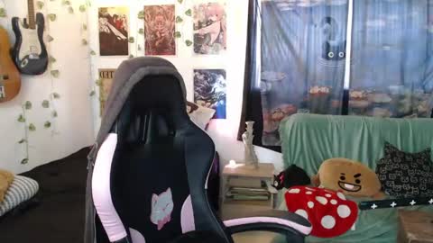 Cassie online show from April 2026 09:50:02 PM