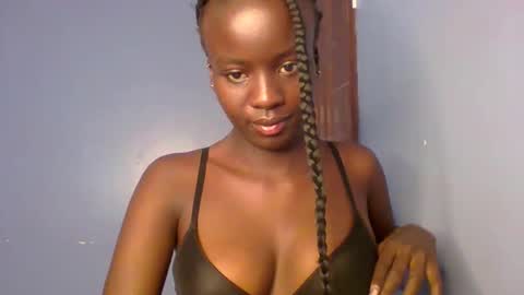 Snapshot of lovely_choco chatting on February 2026 08:25:02 PM Choco online show from February 2026 08:25:02 PM