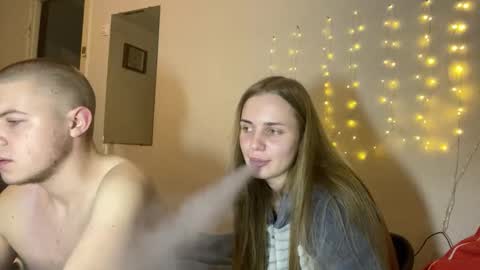 Snapshot of lovely_couple00 chatting on March 2026 10:47:02 PM lovely_couple00 online show from March 2026 10:47:02 PM