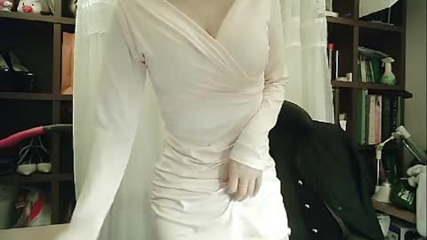 Snapshot of lovely_dana chatting on February 2025 05:08:01 PM DANA KIM online show from February 2025 05:08:01 PM