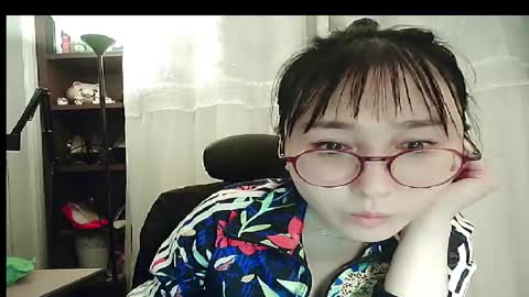 Snapshot of lovely_dana chatting on November 2025 11:22:01 AM DANA KIM online show from November 2025 11:22:01 AM