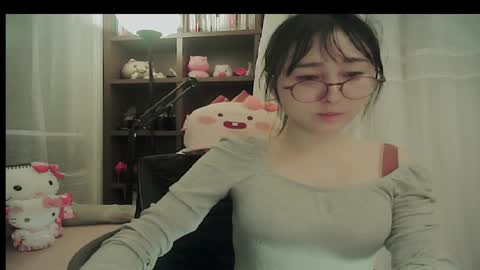 Snapshot of lovely_dana chatting on January 2026 01:49:01 PM DANA KIM online show from January 2026 01:49:01 PM