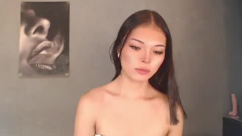 Snapshot of lovely_darlingx chatting on June 2026 12:48:01 AM Precious . online show from June 2026 12:48:01 AM