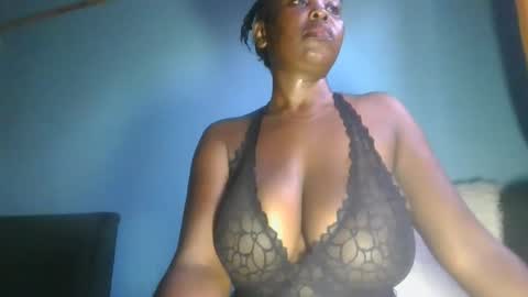 lovely_ebonysweet online show from March 2026 11:27:01 AM