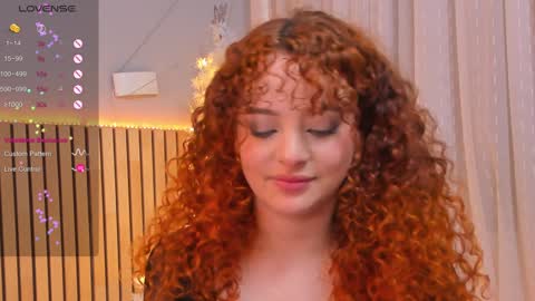 Snapshot of lovely_emma18 chatting on December 2024 06:12:01 PM Emma online show from December 2024 06:12:01 PM