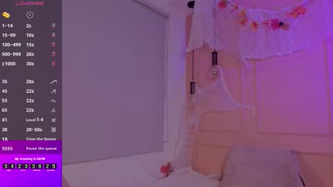 Emma online show from October 2025 01:23:01 PM