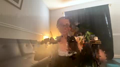 Snapshot of lovely_goddess2 chatting on October 2025 03:12:02 PM Lana online show from October 2025 03:12:02 PM