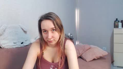 Lovely Hayley online show from February 2026 10:33:01 PM