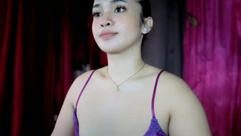 Snapshot of lovely_kurtny04 chatting on May 2026 06:11:01 AM LOVE online show from May 2026 06:11:01 AM