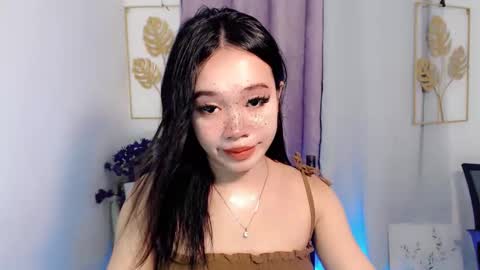 lovely_lianne online show from April 2026 12:25:02 PM