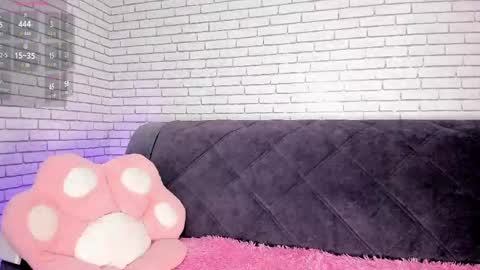 Lolly online show from May 2026 01:21:02 AM