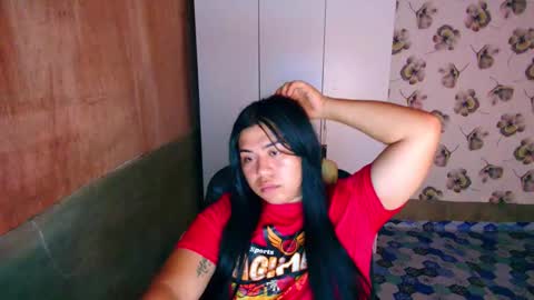 Snapshot of lovely_ricaxxx chatting on October 2025 04:41:01 PM lovely_ricaxxx online show from October 2025 04:41:01 PM