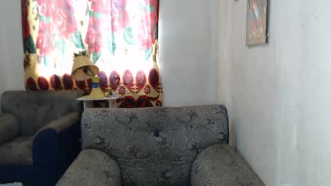 Snapshot of lovely_singlemom chatting on January 2025 02:12:02 AM ask me dear online show from January 2025 02:12:02 AM