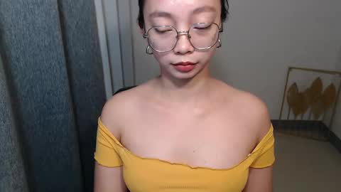 Snapshot of lovely_sweetiex chatting on November 2025 12:36:02 PM call me Ann online show from November 2025 12:36:02 PM