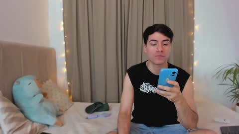 Alison and Kylian online show from December 2024 01:27:01 AM