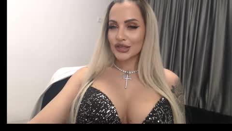 PrAllinXXXa online show from February 2025 02:18:01 AM