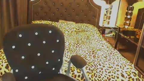PrAllinXXXa online show from April 2026 07:31:01 PM