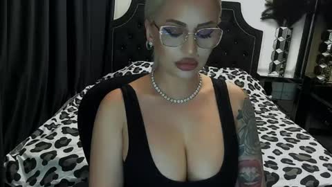 PrAllinXXXa online show from May 2026 09:55:02 PM