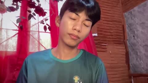 Snapshot of lovelyboy_jm chatting on May 2026 11:12:03 PM lovelyboy_jm online show from May 2026 11:12:03 PM