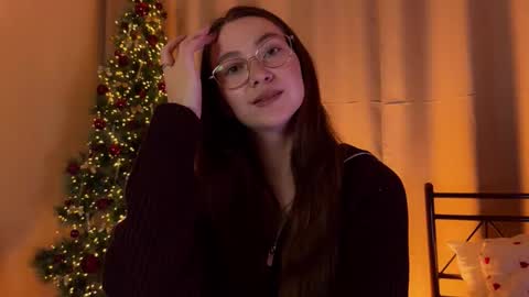 Solfiro online show from December 2025 06:26:01 PM
