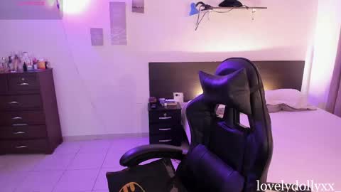 lovely   online show from May 2026 12:22:02 PM