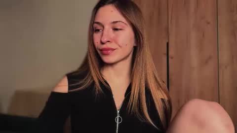 Snapshot of lovelykatea chatting on March 2026 02:31:01 PM Kate only online show from March 2026 02:31:01 PM