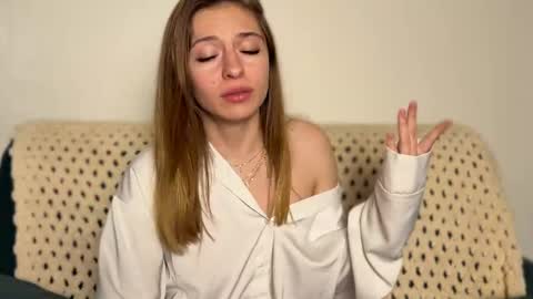 Kate only online show from May 2026 04:23:02 PM
