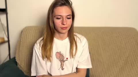 Kate only online show from May 2026 04:14:02 PM