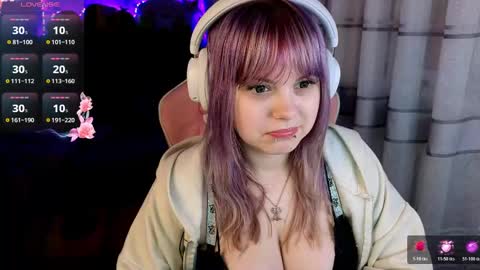 hristie online show from April 2026 09:56:02 PM