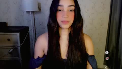 Snapshot of lovelylaiza chatting on July 2026 10:54:02 AM Cutie Laiza online show from July 2026 10:54:02 AM