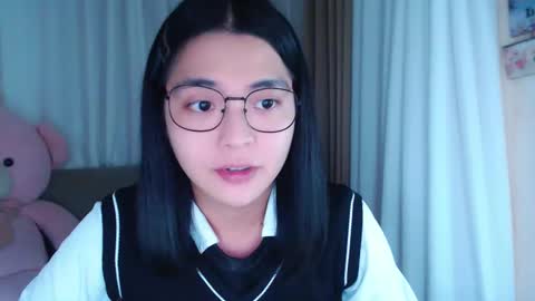 lovelymae18 online show from December 2024 01:49:02 PM