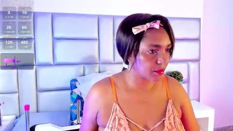 Nicky online show from October 2025 12:53:02 PM