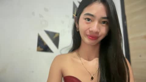 lovelyours_kishia online show from May 2026 04:22:01 PM