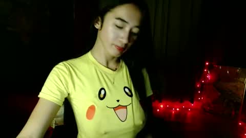 lovelypetite143 online show from February 2026 05:25:01 PM