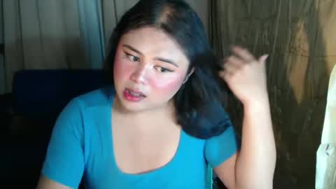 Snapshot of lovelypinaychubsx chatting on March 2025 11:42:02 AM lovely online show from March 2025 11:42:02 AM