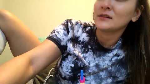 Snapshot of lovelyqueenaria chatting on October 2025 07:13:02 PM Queen Aria online show from October 2025 07:13:02 PM