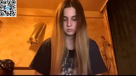 Snapshot of lovelysilk_63 chatting on March 2026 07:03:02 PM ELA online show from March 2026 07:03:02 PM