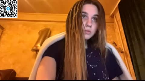 Snapshot of lovelysilk_63 chatting on April 2026 07:03:02 PM ELA online show from April 2026 07:03:02 PM