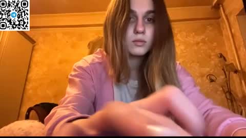 Snapshot of lovelysilk_63 chatting on April 2026 06:12:02 PM ELA online show from April 2026 06:12:02 PM