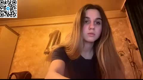 Snapshot of lovelysilk_63 chatting on April 2026 07:17:02 PM ELA online show from April 2026 07:17:02 PM