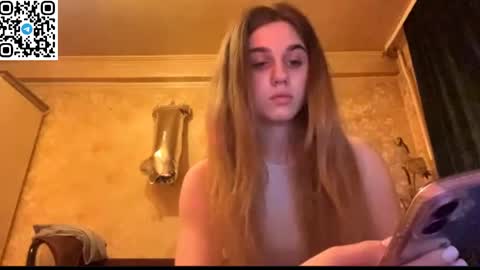 Snapshot of lovelysilk_63 chatting on May 2026 07:08:01 PM ELA online show from May 2026 07:08:01 PM