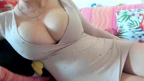 Snapshot of lovelywoman23 chatting on February 2025 01:51:01 PM lovelywoman23 online show from February 2025 01:51:01 PM