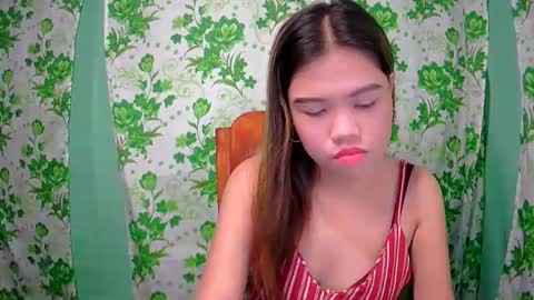 Snapshot of lovemae352295 chatting on January 2025 06:49:02 AM lovemae352295 online show from January 2025 06:49:02 AM