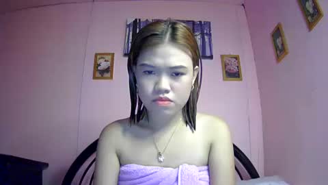 Snapshot of lovemae352295 chatting on March 2025 06:35:01 AM lovemae352295 online show from March 2025 06:35:01 AM