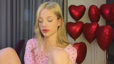 Snapshot of lovendy chatting on February 2025 03:26:01 PM NTMY IM LANA online show from February 2025 03:26:01 PM